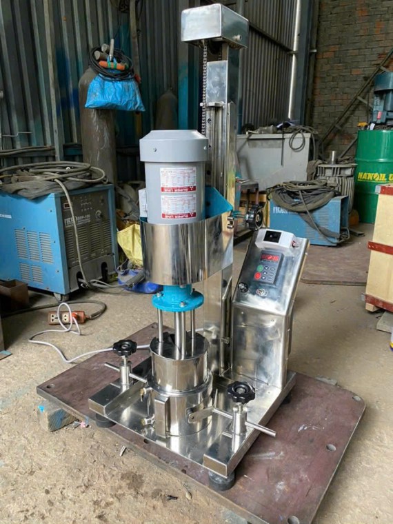 Máy nghiền rổ 2 lít