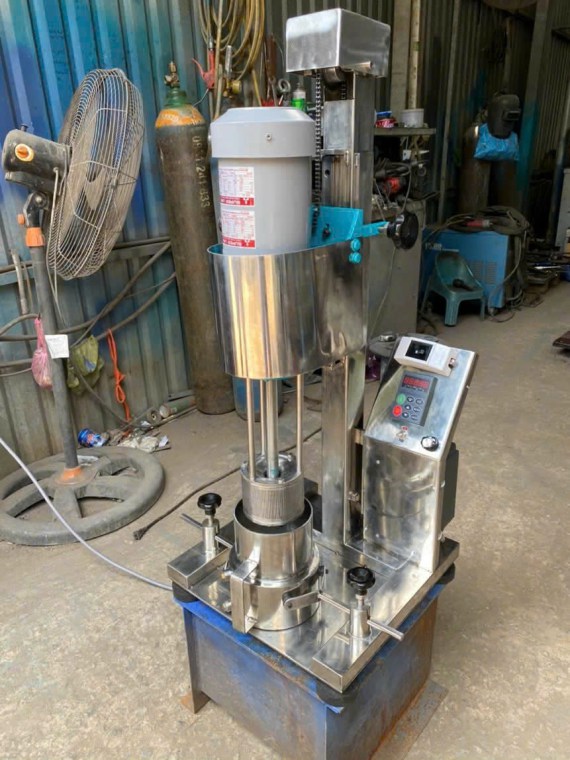 Máy nghiền rổ 2 lít