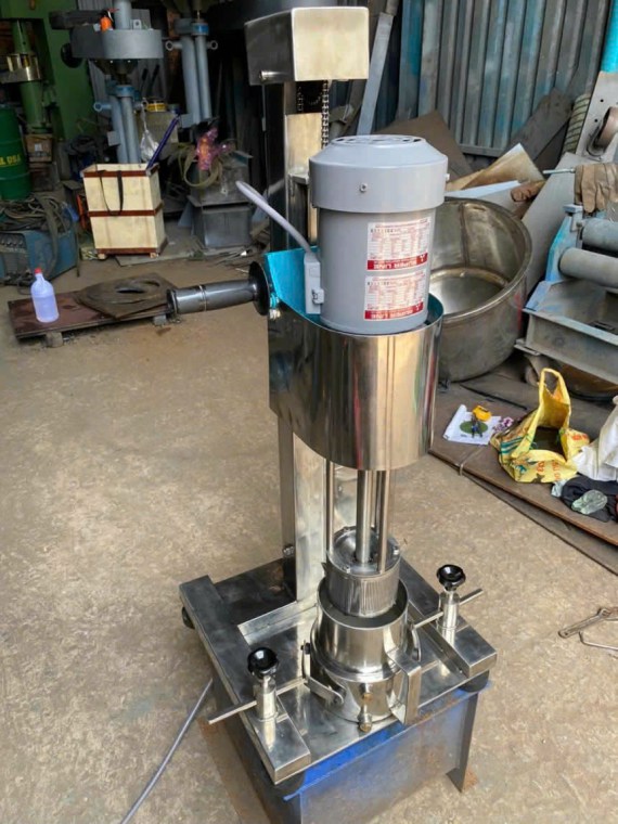 Máy nghiền rổ 2 lít