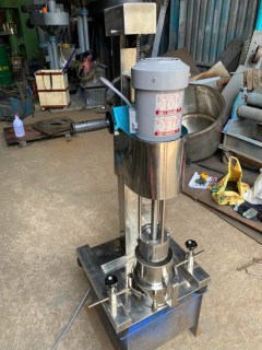 Máy nghiền rổ 2 lít